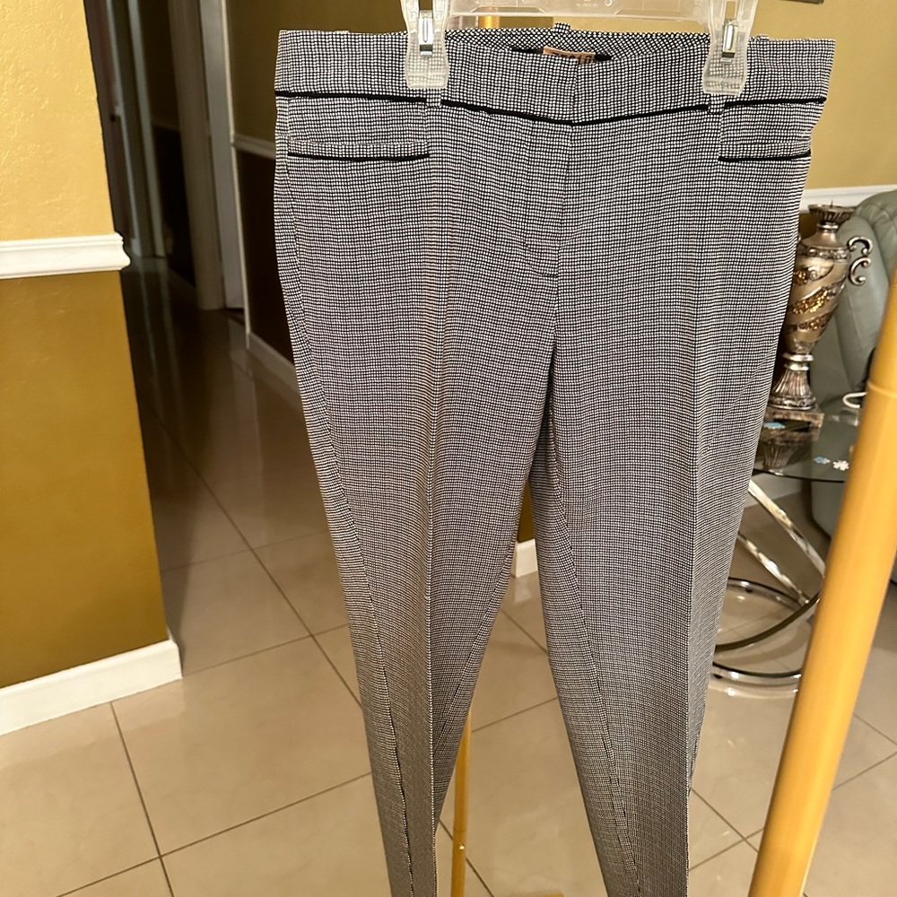 Black And White Capri Slacks - image 1